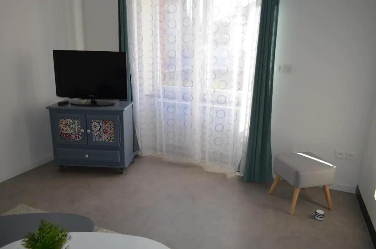 Agreable Maison Petit Jardin A 7 Minutes De Reims Pargny-les-Reims ภายนอก รูปภาพ