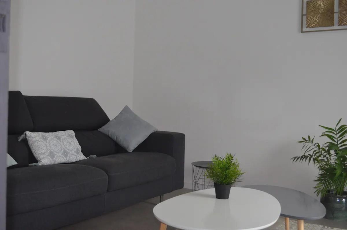 Agreable Maison Petit Jardin A 7 Minutes De Reims Pargny-les-Reims ภายนอก รูปภาพ